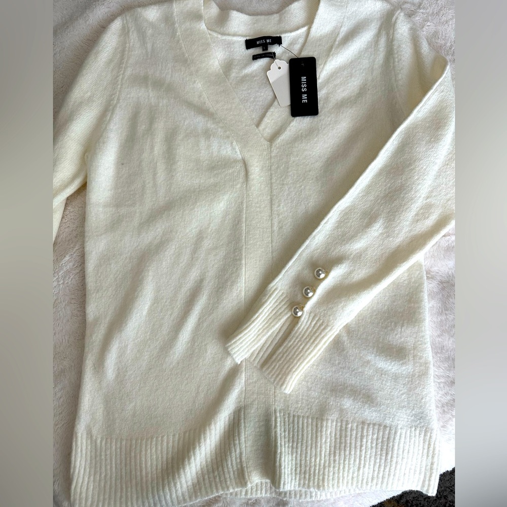 Miss Me v-neck sweater with pearl buttons
